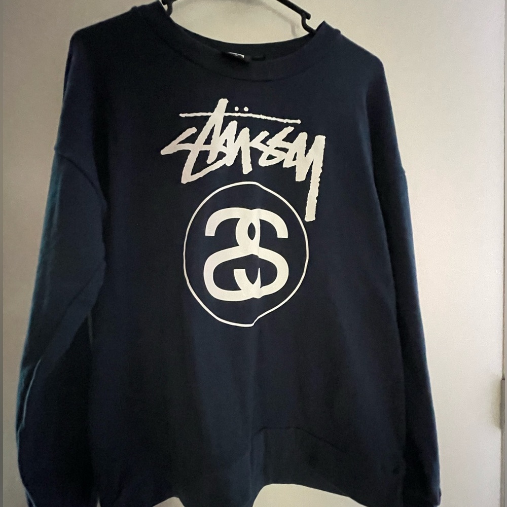 BLUE AND WHITE STÜSSY SWEATER